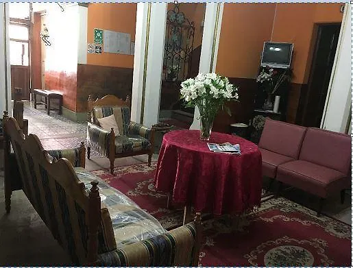 Hostal La Chorrera Quito Ecuador