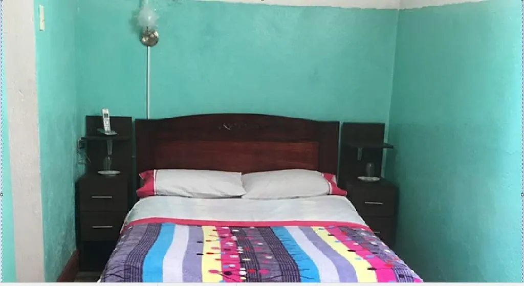 Guest house Hostal La Chorrera Quito